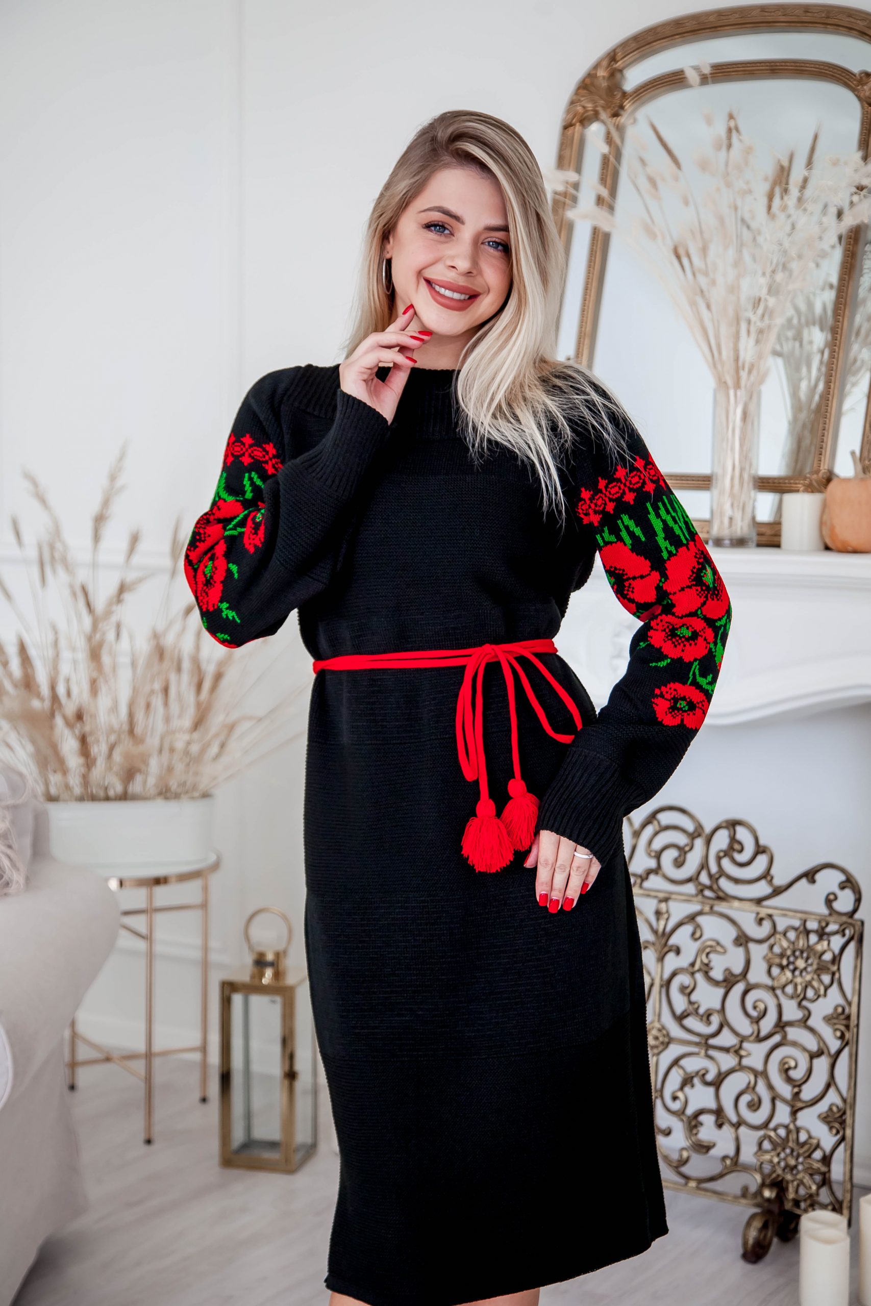 В’язана сукня Маки (чорно-червона)