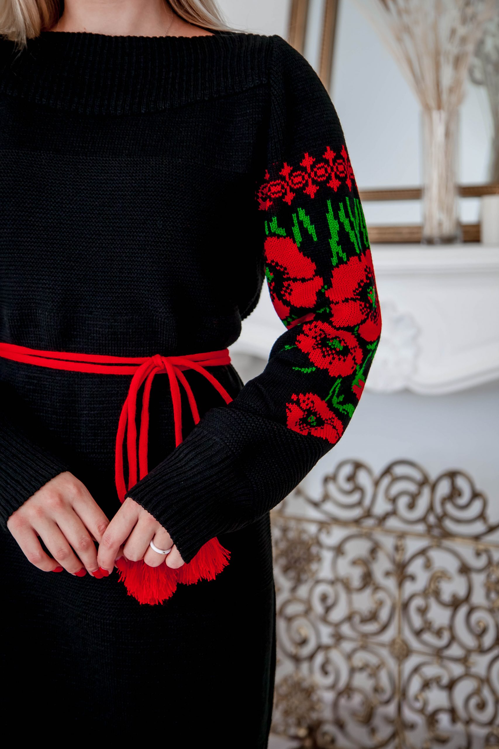 В’язана сукня Маки (чорно-червона)