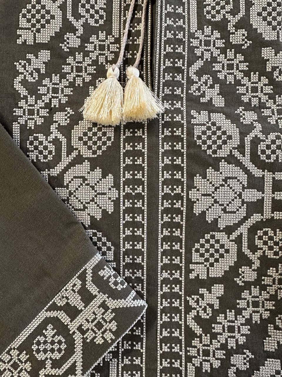 Чоловіча вишита сорочка Всеволод (хакі) hover image