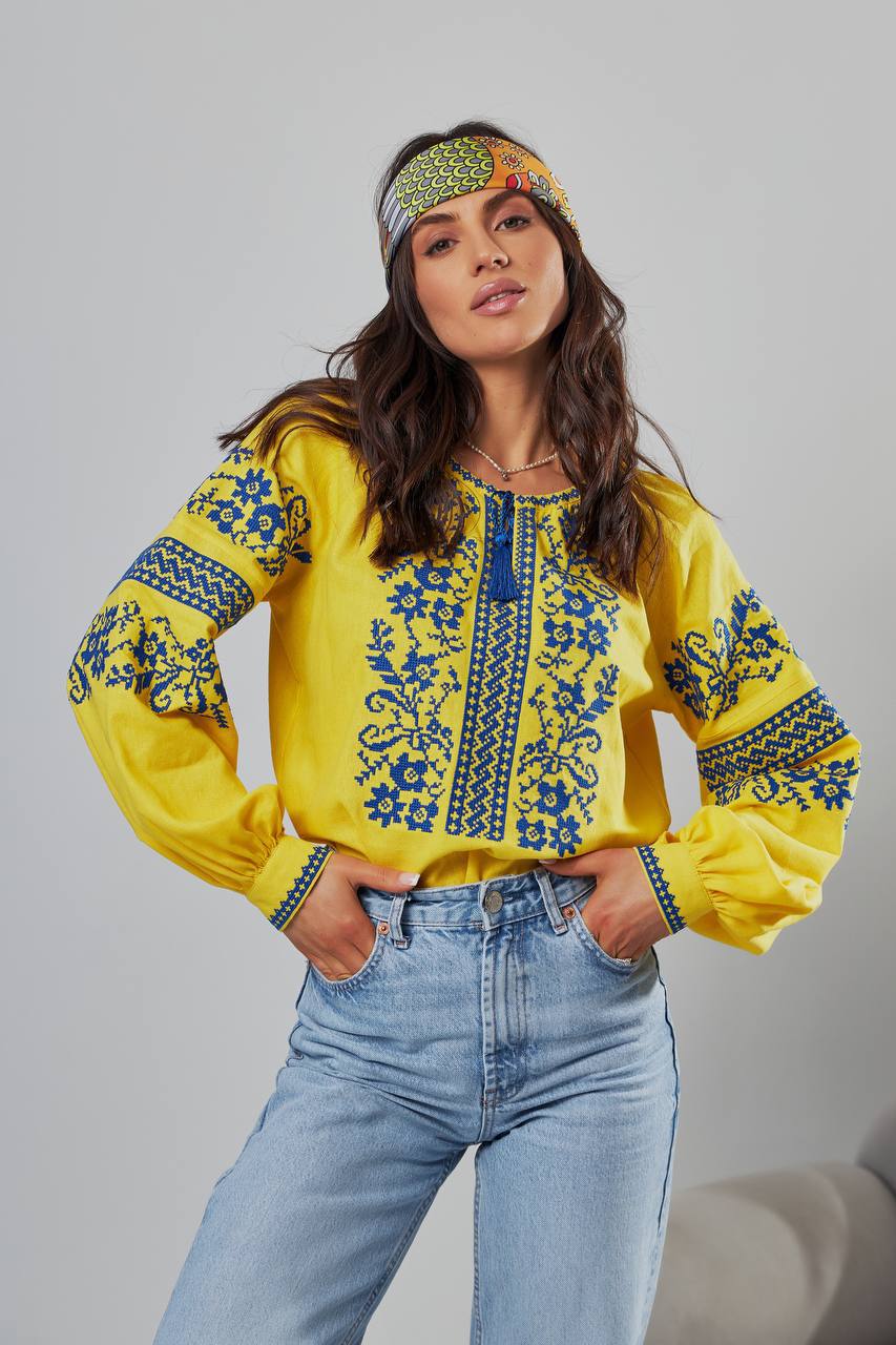 Жіноча вишиванка “Бандерівка” (жовто-блакитна)