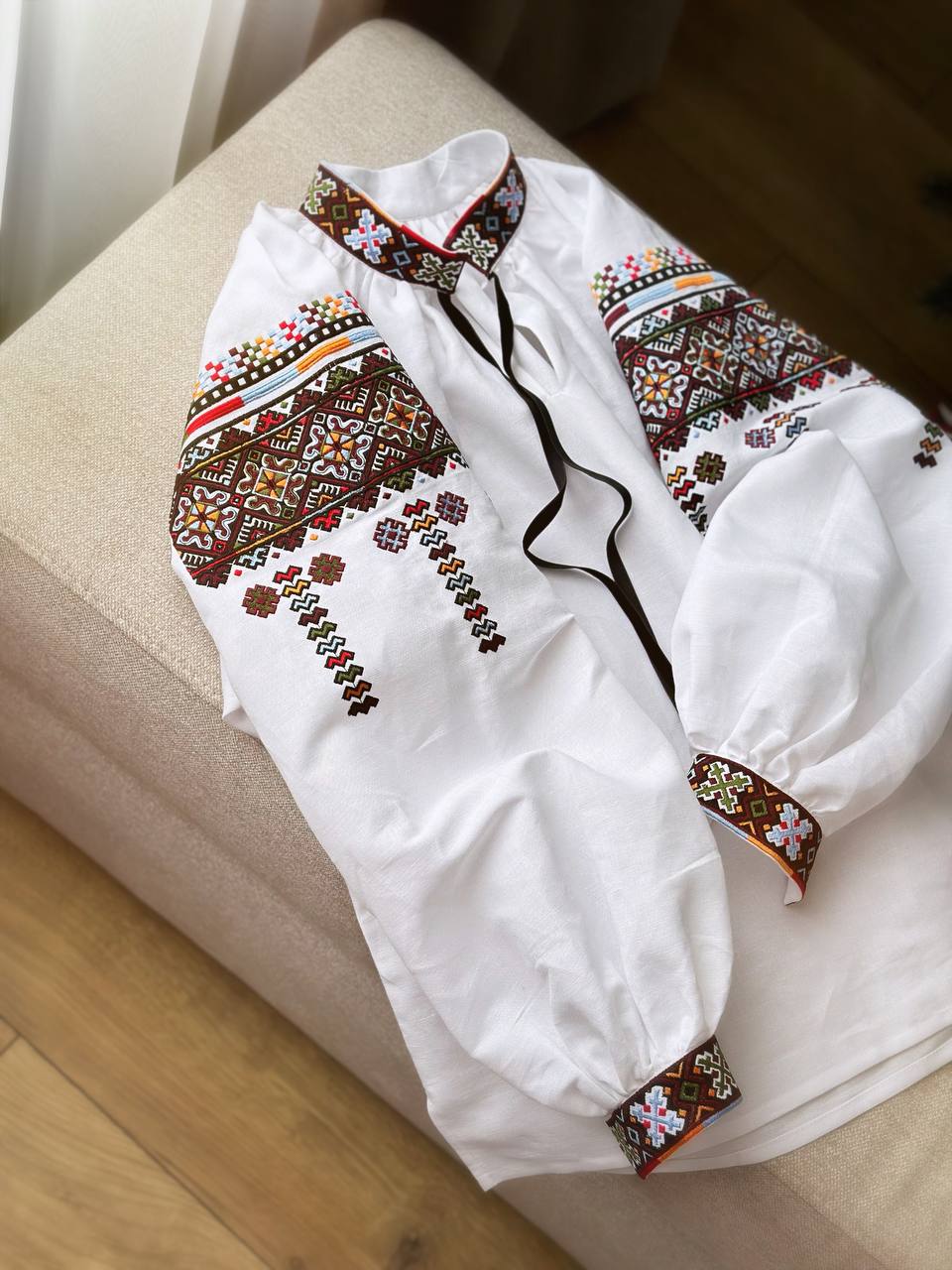 Жіноча вишита сорочка “Бойківська” hover image