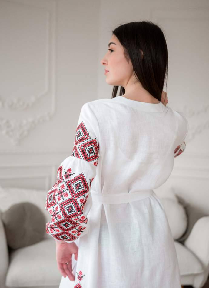 Жіноча вишита сукня Червона рута (біло-червона)