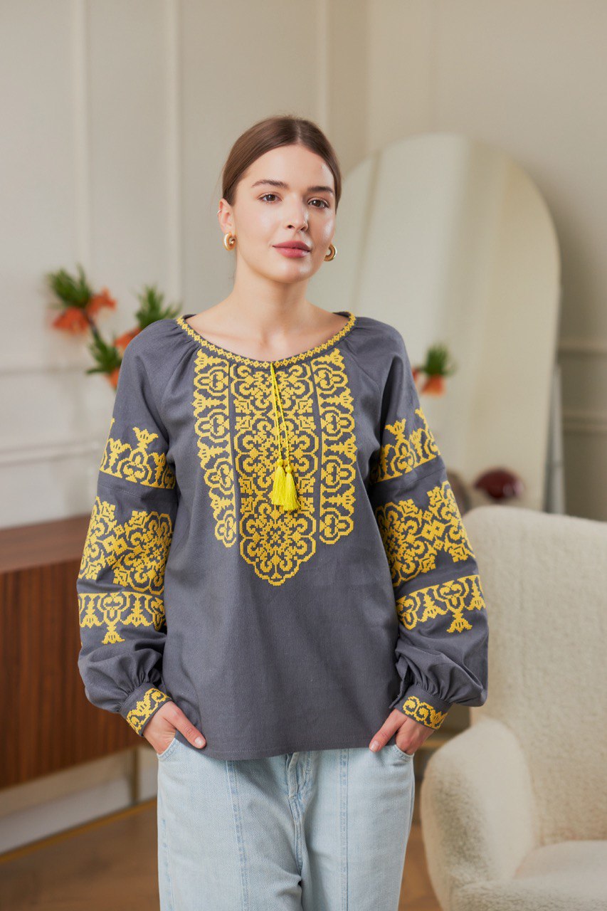 Жіноча вишиванка Козачка (сіро-жовта)