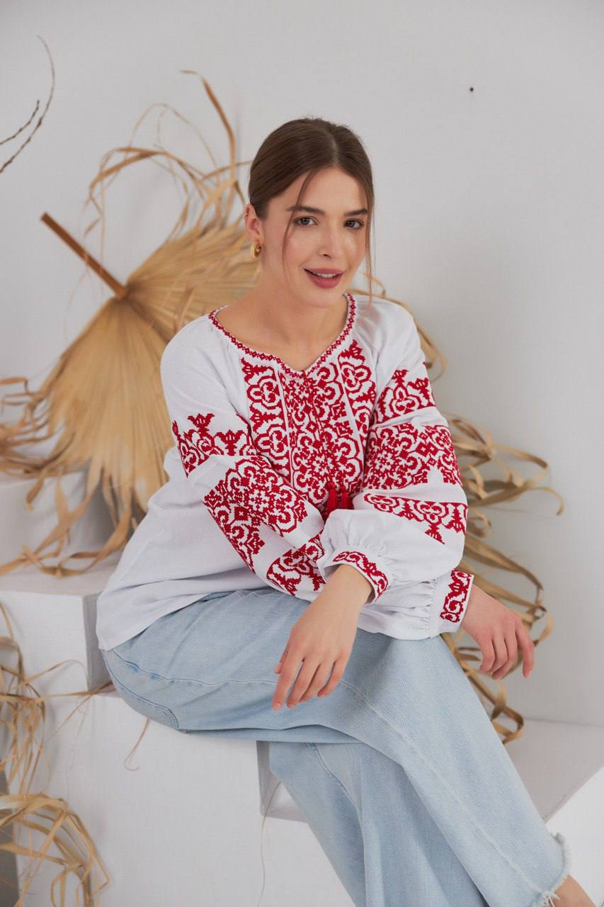 Жіноча вишита сорочка Козачка (біло-червона)