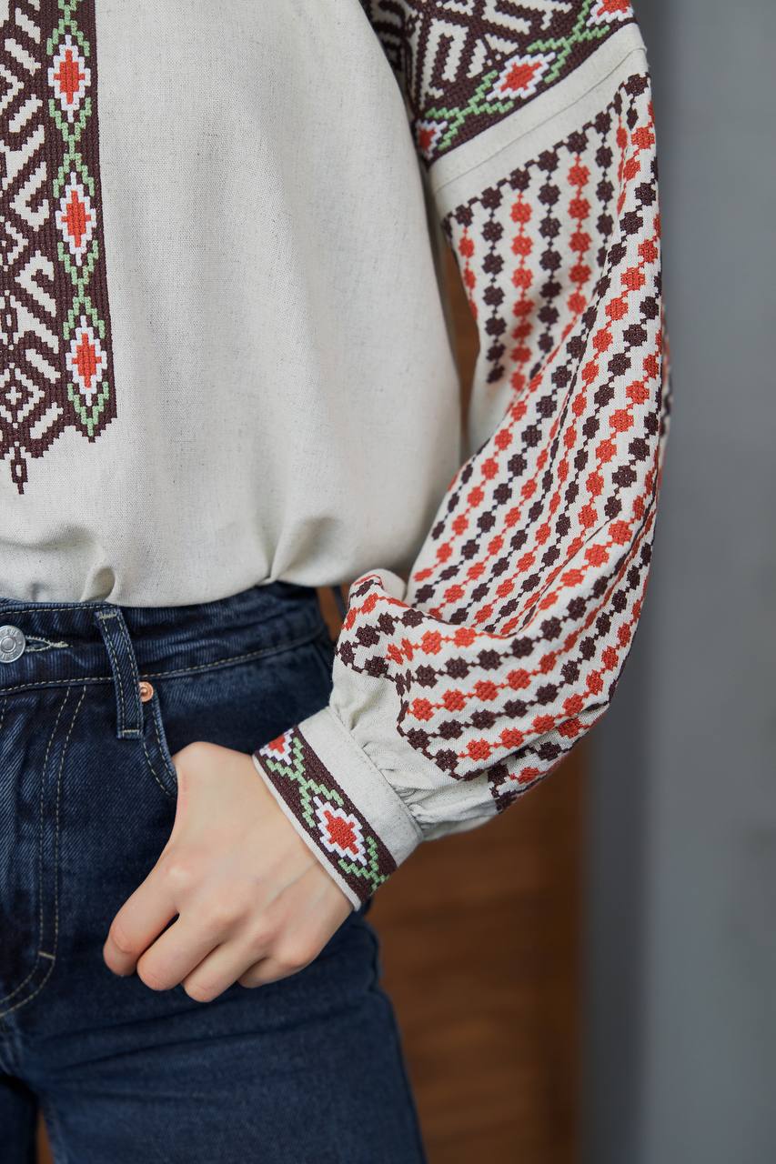 Жіноча вишиванка Колоритна (беж) hover image