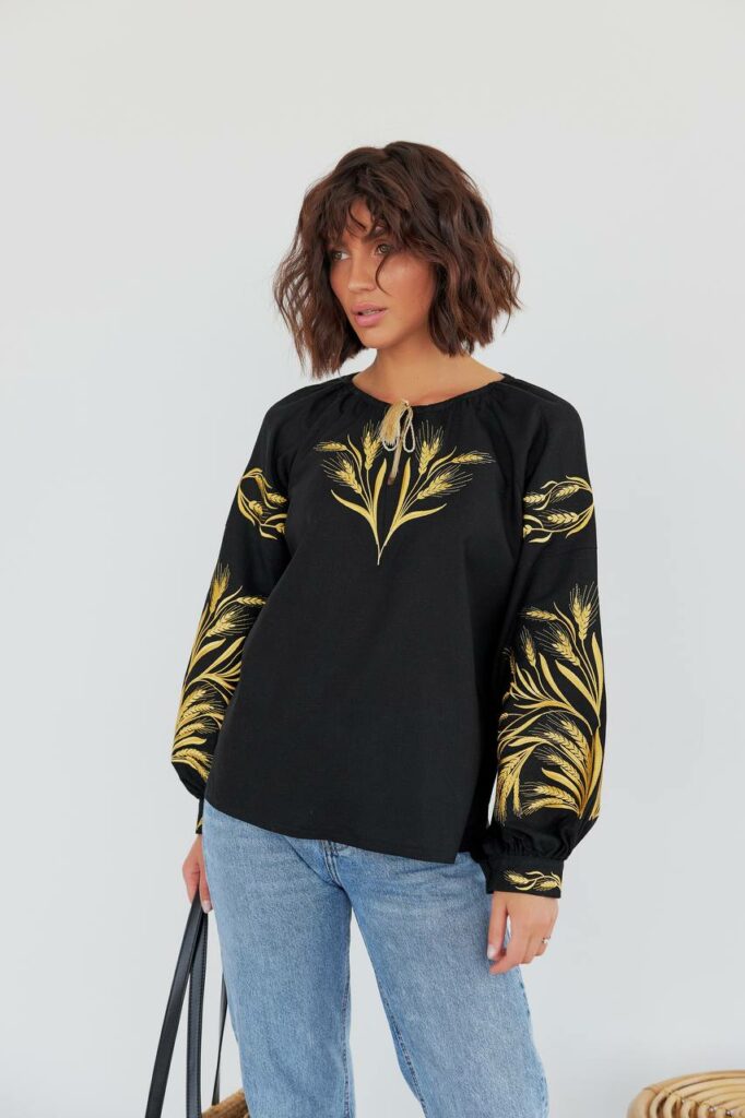 Жіноча вишиванка Колосся (чорна)