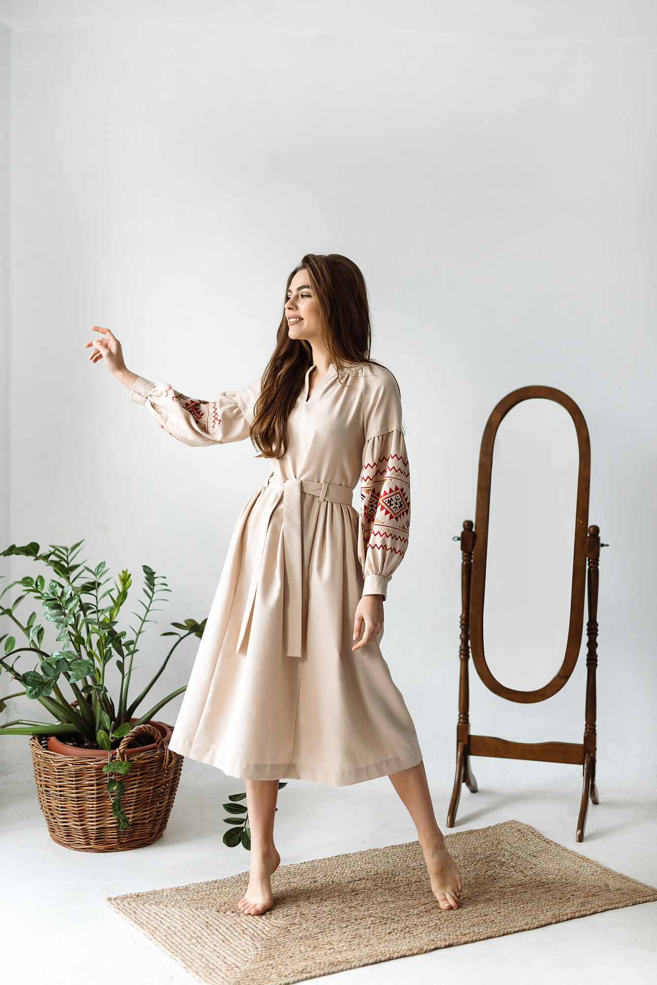 Сукня Грація (бежева) hover image