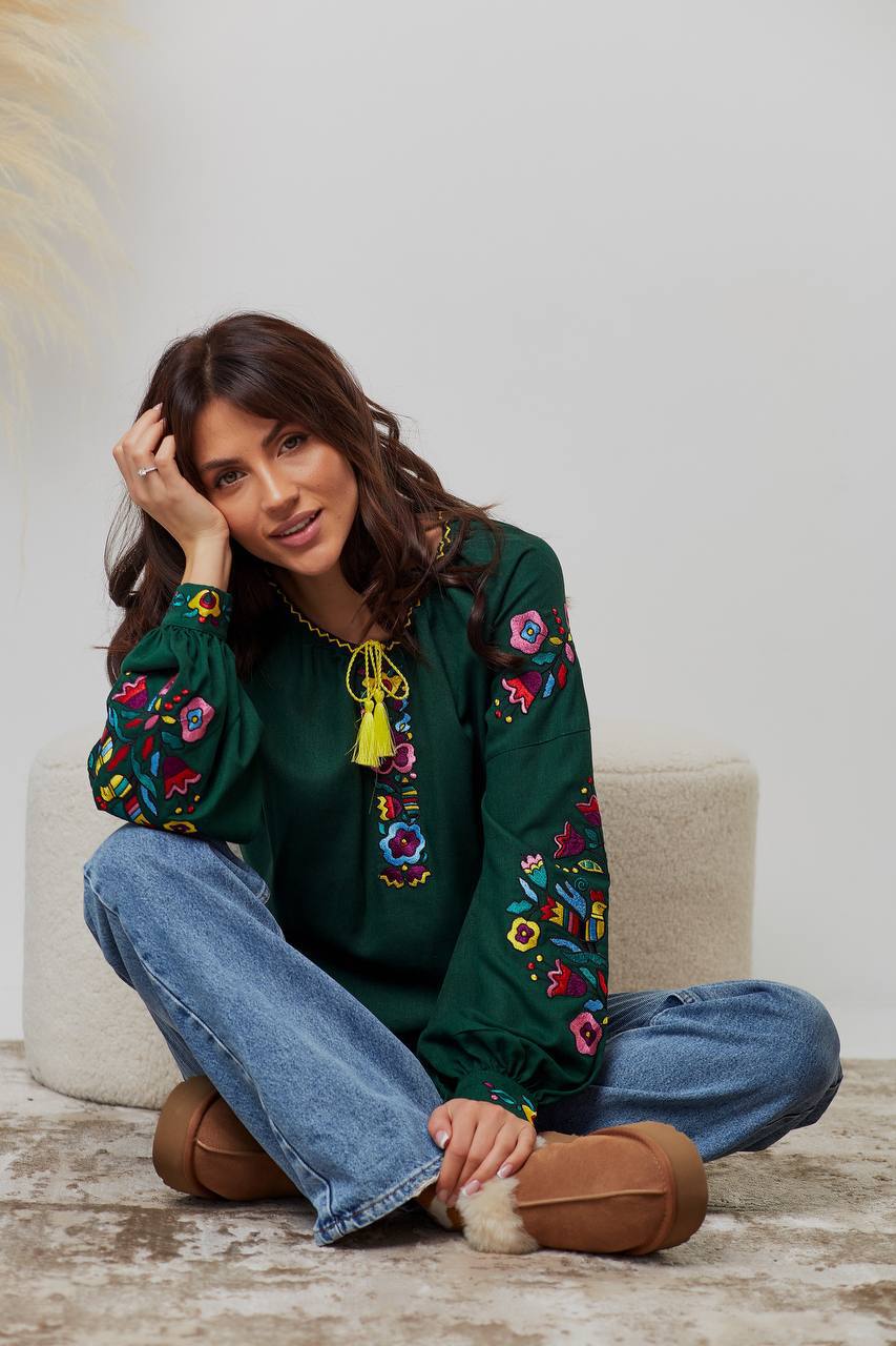 Жіноча вишиванка Гуцулка (зелена)