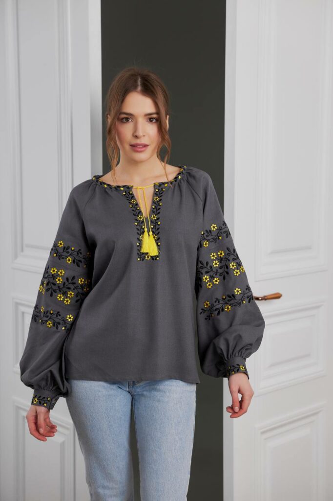 Жіноча вишита сорочка Подолянка (сіра)