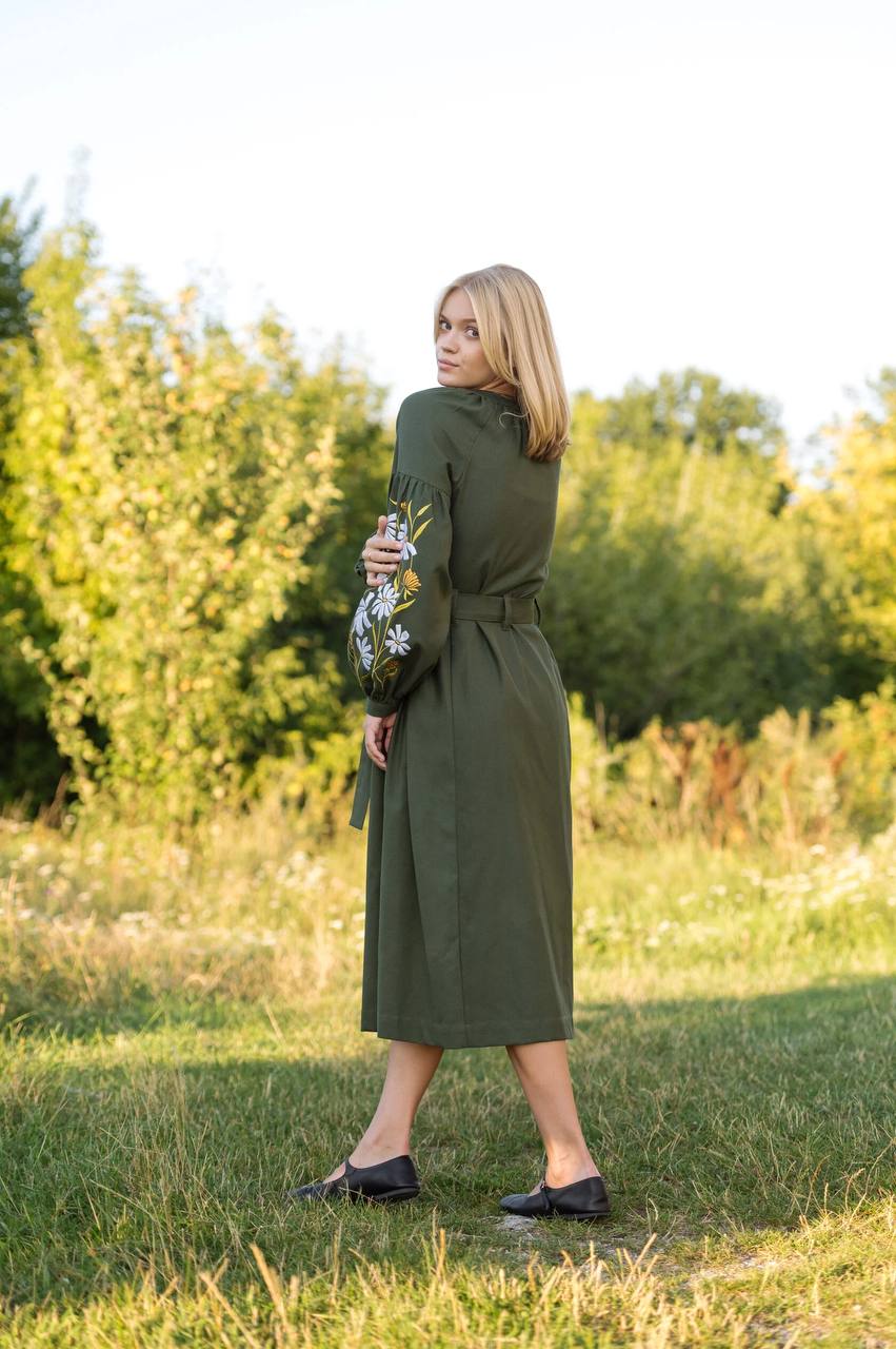 Жіноча вишита сукня Ромашкове поле (хакі)