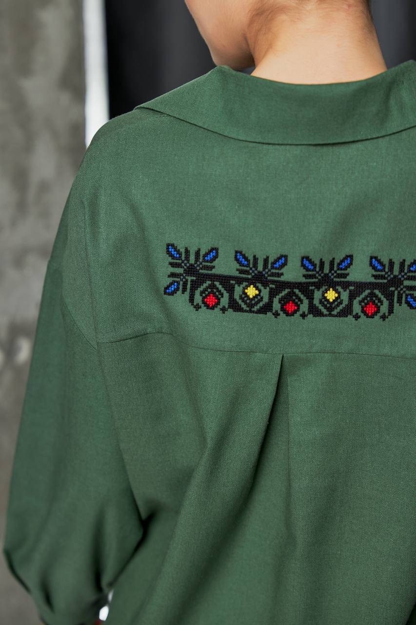 Жіноча вишиванка Серпанок (зелена) hover image