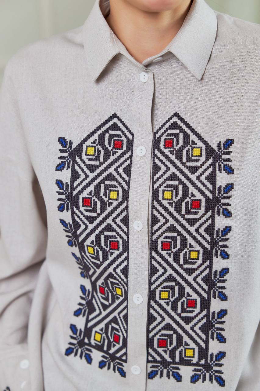 Жіноча вишиванка Серпанок (сіра) hover image