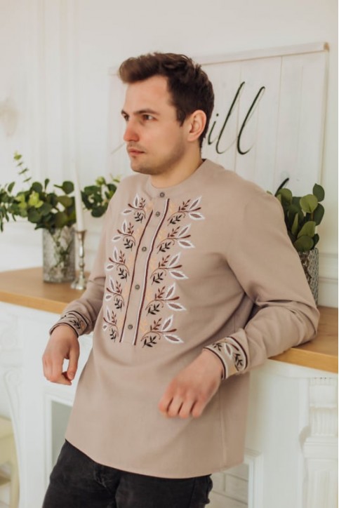 Вишиванка Єремія (світло-коричнева) hover image