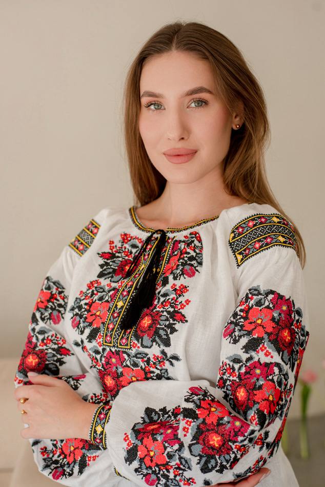 Жіноча вишита сорочка Борщівська (біла)