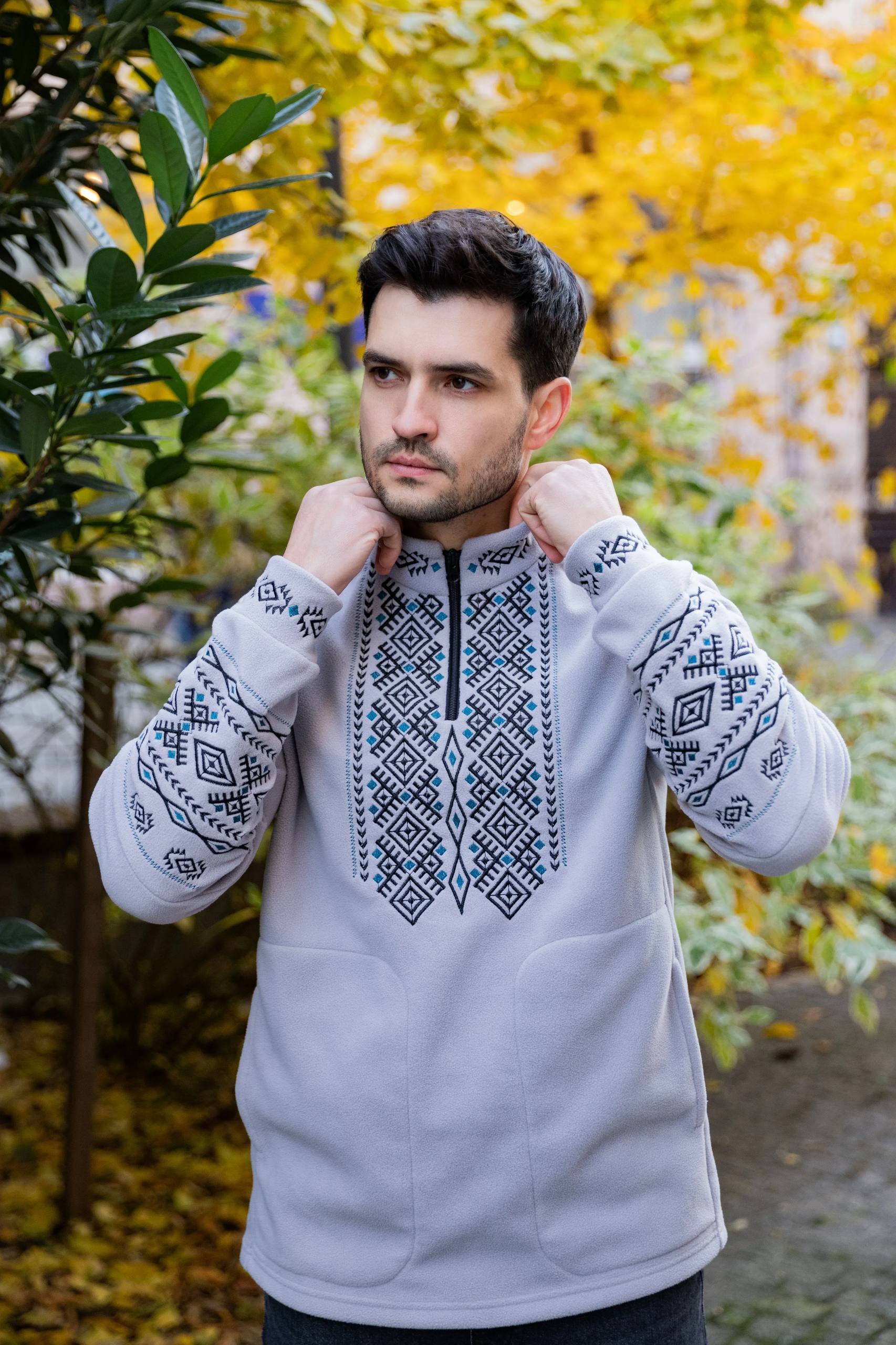 Чоловічий патріотичний світшот Дем’ян (сірий) hover image