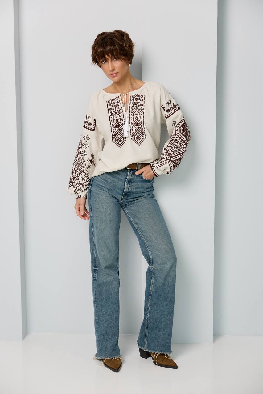 Жіноча вишиванка Оберіг (беж)