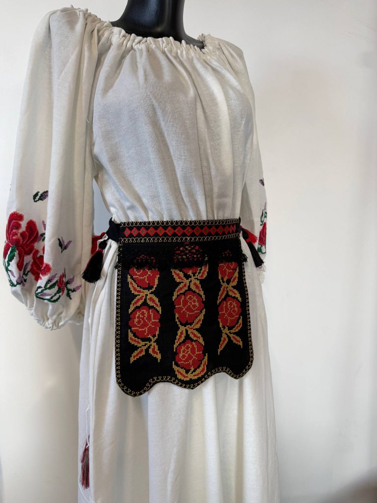 Вишита ладунка Ружа (чорна)