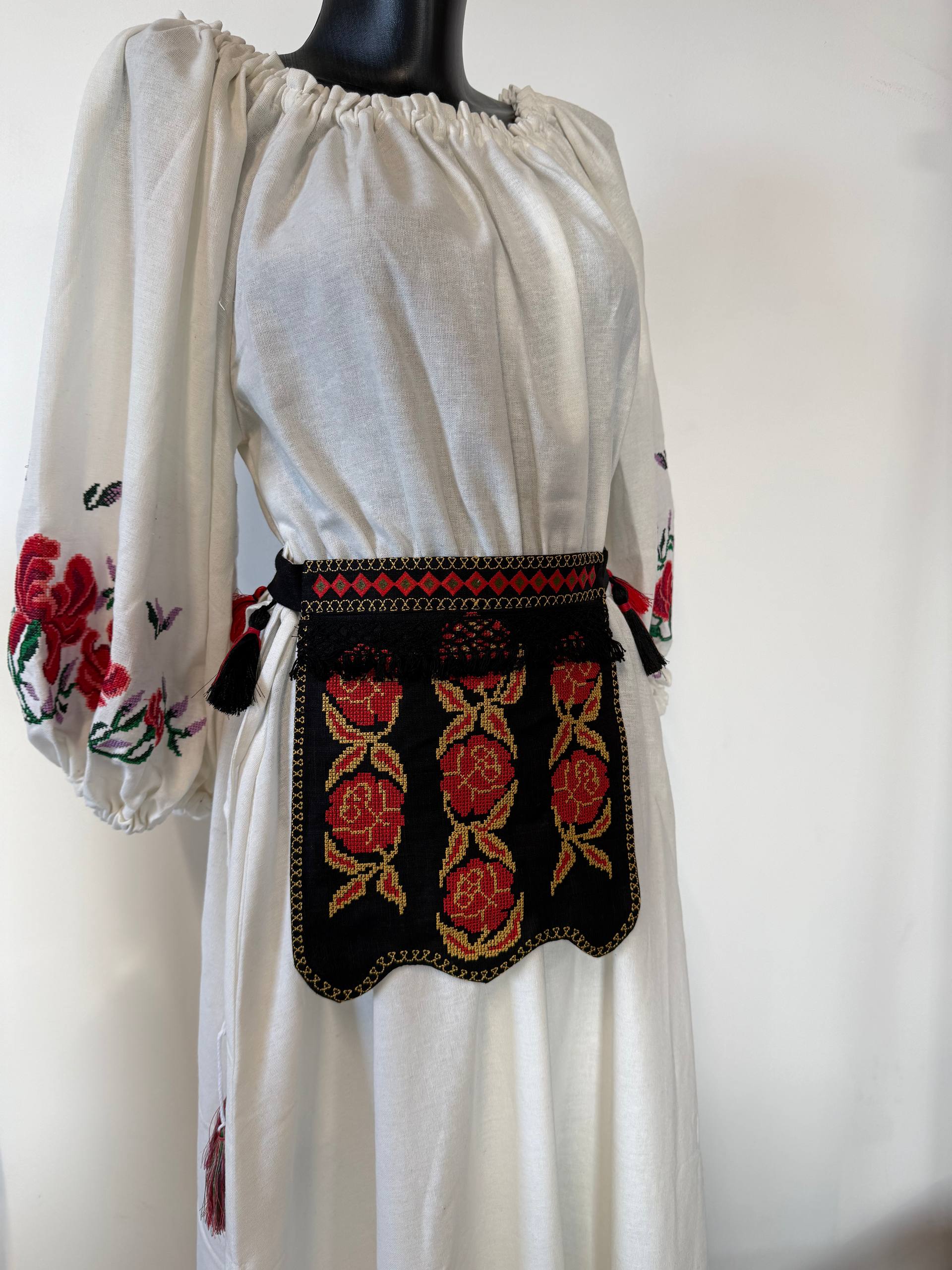 Вишита ладунка Ружа (чорна) hover image