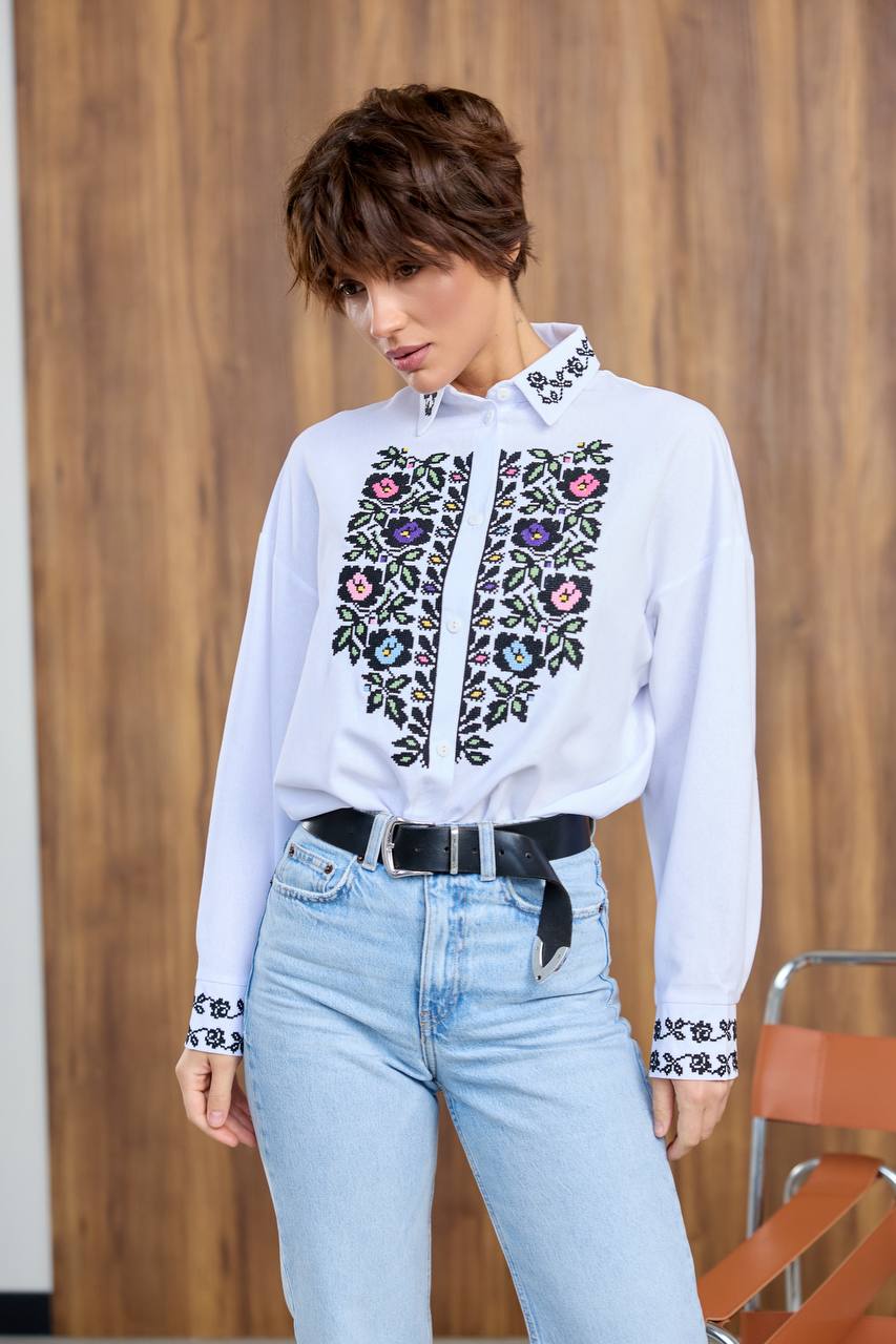 Жіноча вишиванка Трембіта (біла)