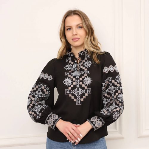 Жіноча вишиванка Яромира (чорна з сірим) - 2XL