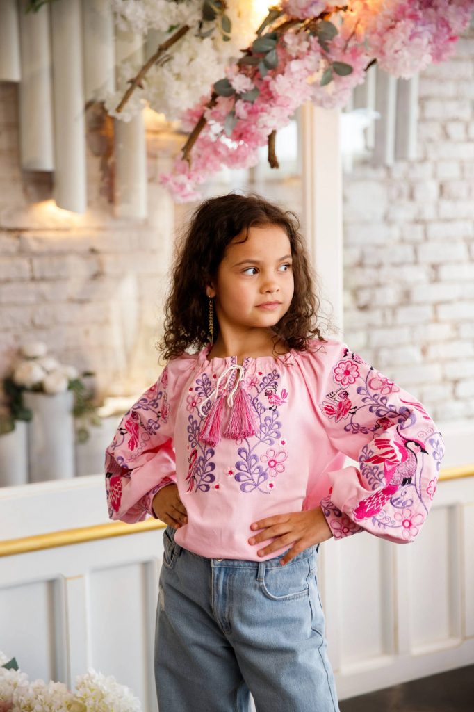 Вишиванка для дівчинки Зозулька (рожева з рожевим)