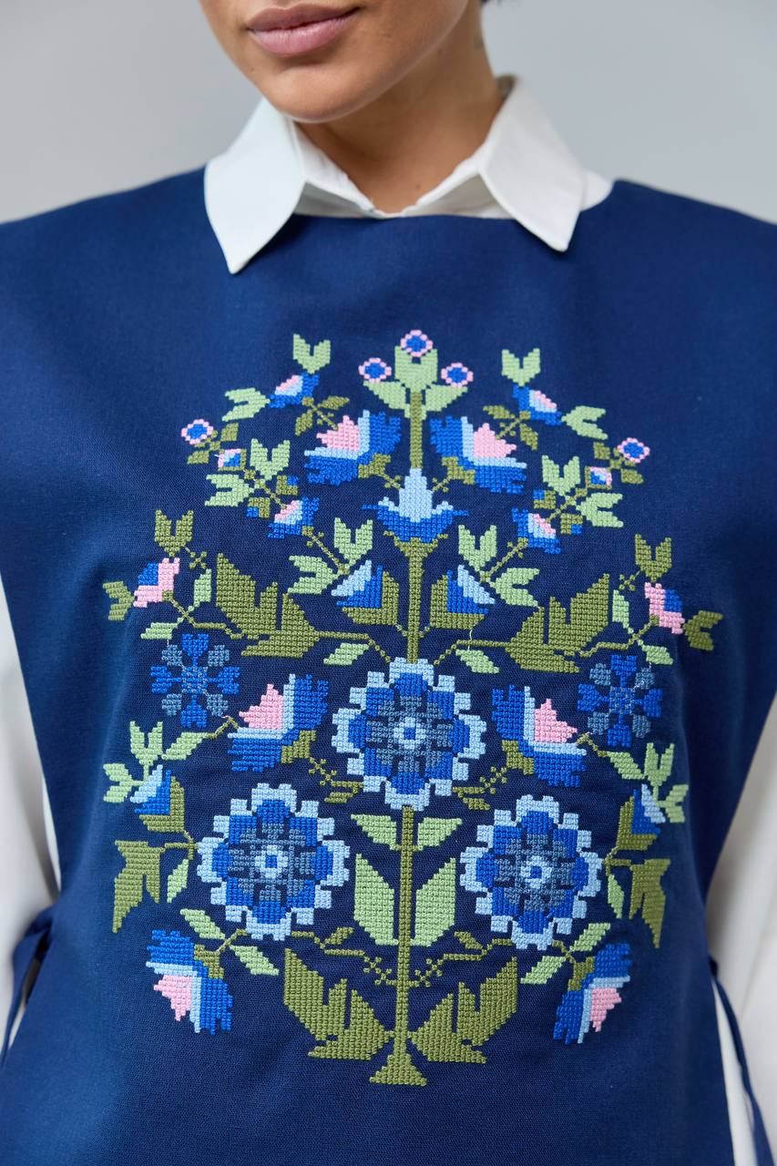 Жіноча вишита манішка Дерево життя  (синя ) hover image