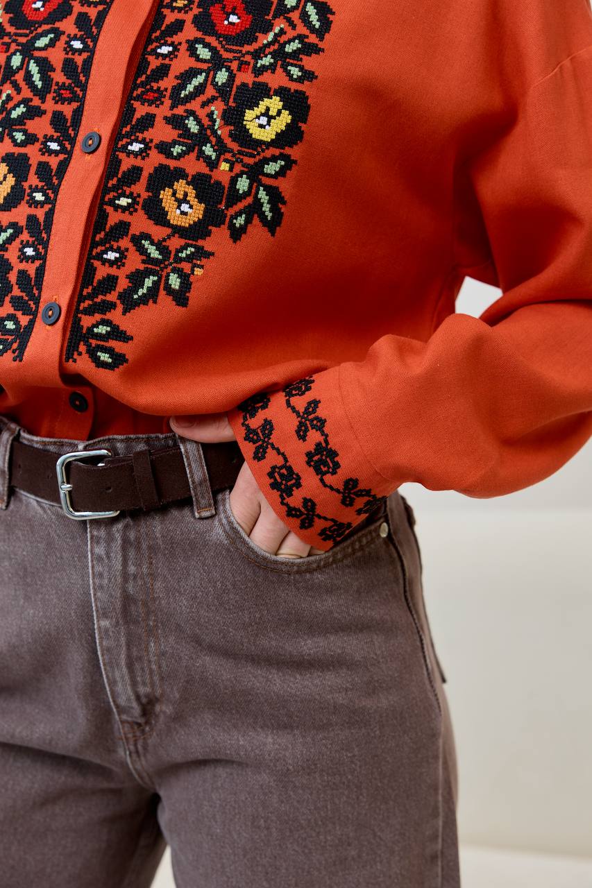 Жіноча вишиванка Трембіта (помаранчева)