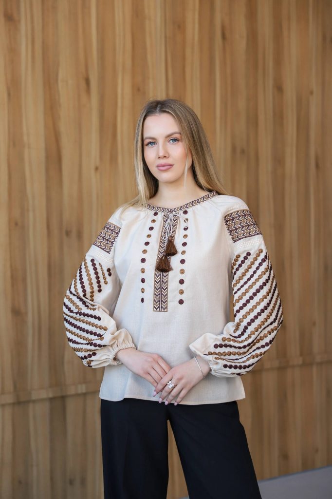 Жіноча вишиванка Злагода (бежева з коричневим)