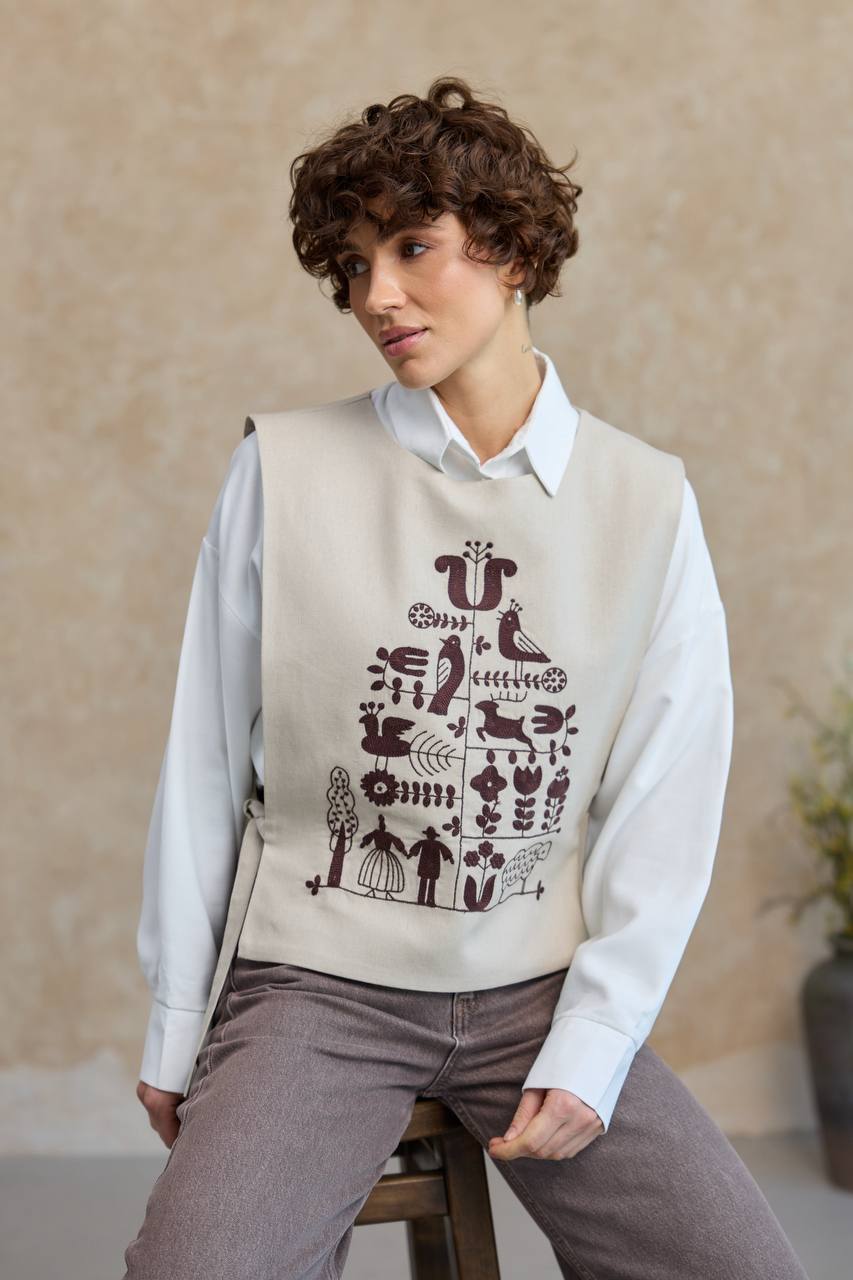 Жіноча вишита манішка Етно код  (беж з коричневим)