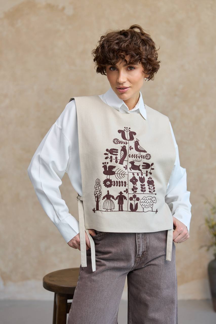 Жіноча вишита манішка Етно код  (беж з коричневим)