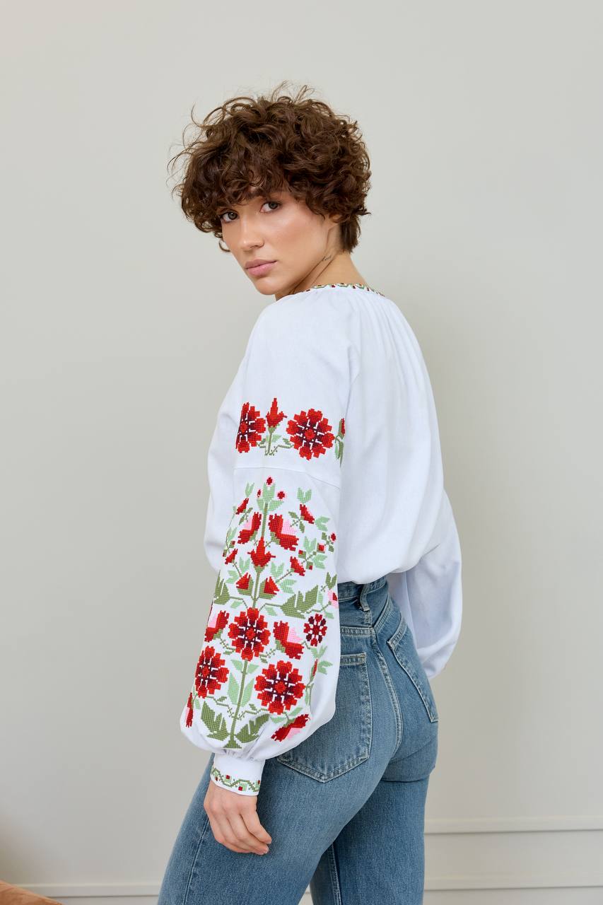 Жіноча вишиванка Дерево життя  (біла)