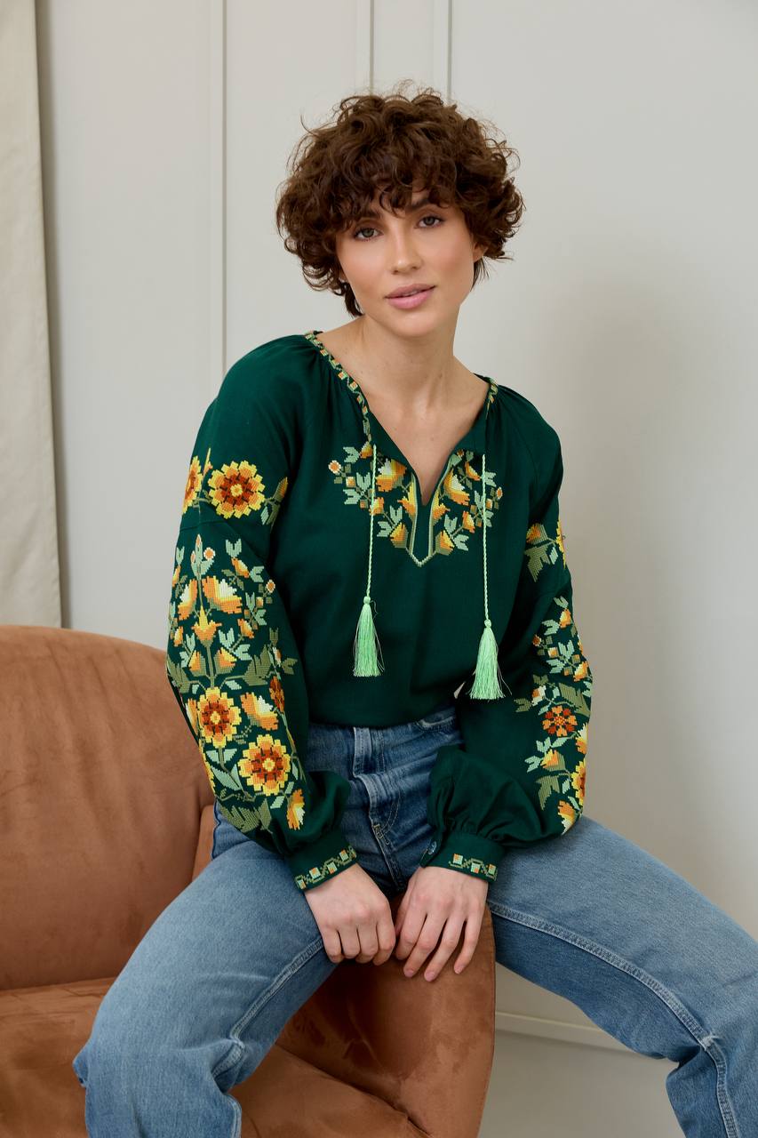 Жіноча вишиванка Дерево життя  (зелена)