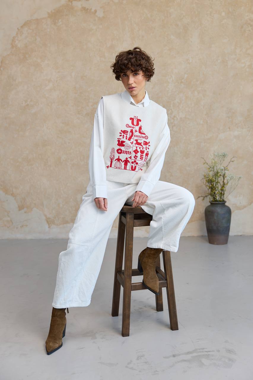 Жіноча вишита манішка Етно код  (беж з червоним) hover image