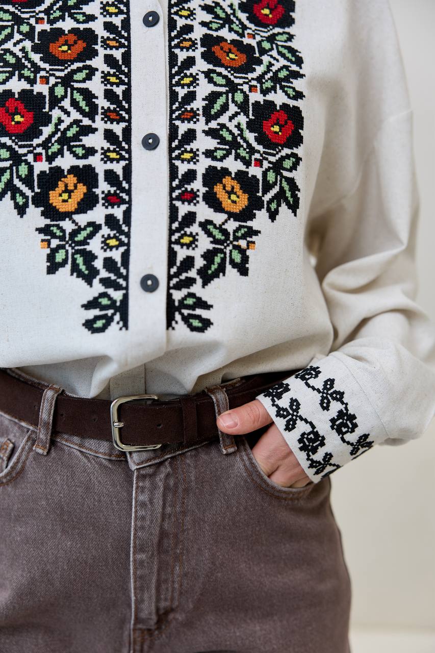 Жіноча вишиванка Трембіта (молочна)