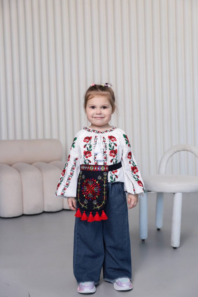 Вишита дитяча ладунка Осердя (темно-синя)